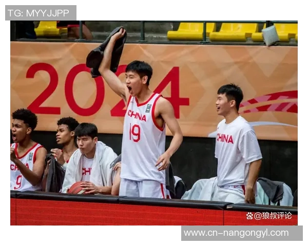 卡塔尔与中国篮球的激烈对决展现实力与团队精神的较量