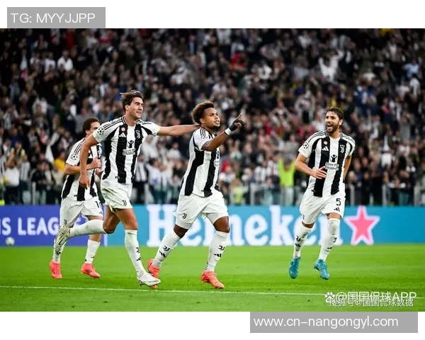 那不勒斯与尤文图斯的巅峰对决谁能笑到最后的精彩分析与预测 那不勒斯与尤文图斯的巅峰对决谁能笑到最后的精彩分析与预测