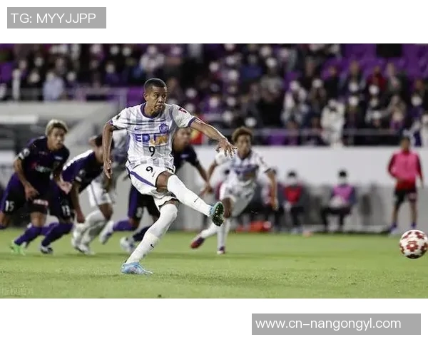 德岛漩涡与甲府风林的激烈对决解析与赛季展望 德岛漩涡与甲府风林的激烈对决解析与赛季展望